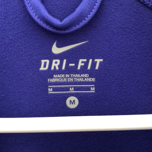 Nike dry fit fitted running jacket size medium - Picture 5 of 7